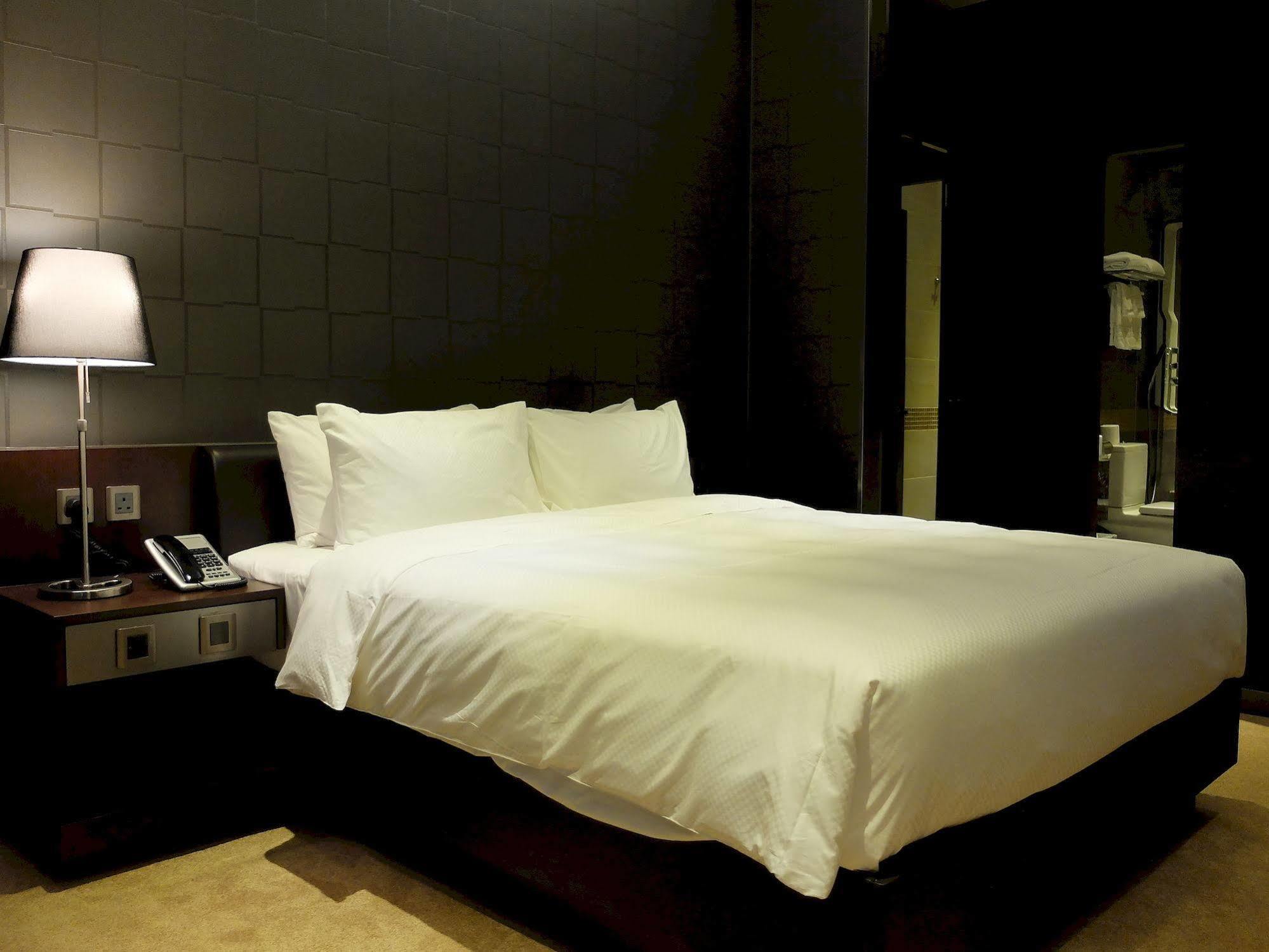 Crafa Harbour Hotel Hong Kong